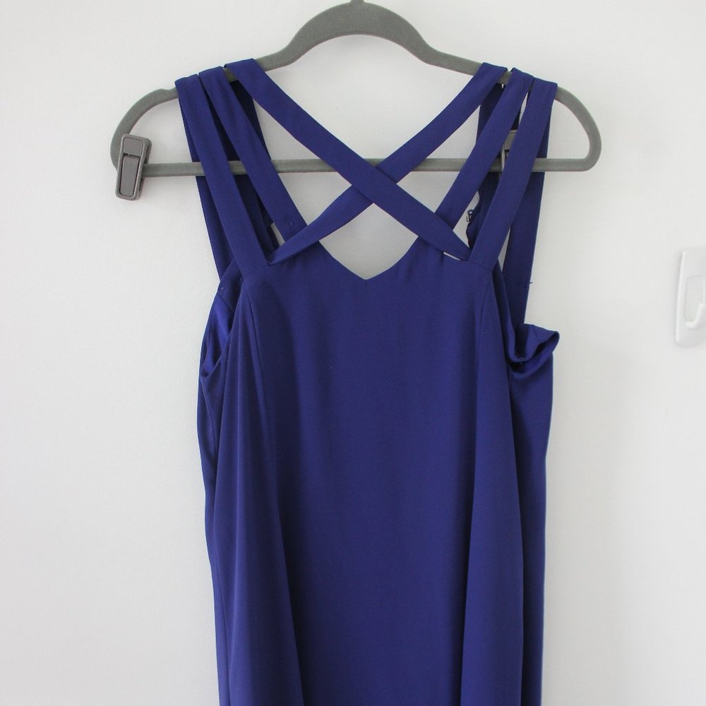 Crossed strap formal dress